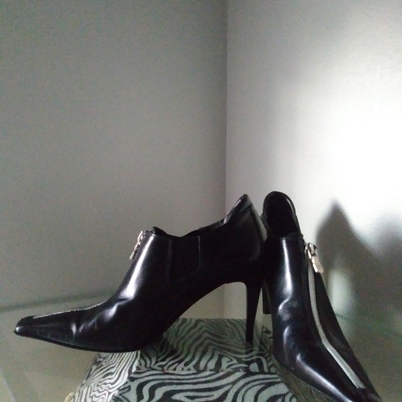 DONALD J PLINER COUTURE ankle boot - Picture 3 of 4
